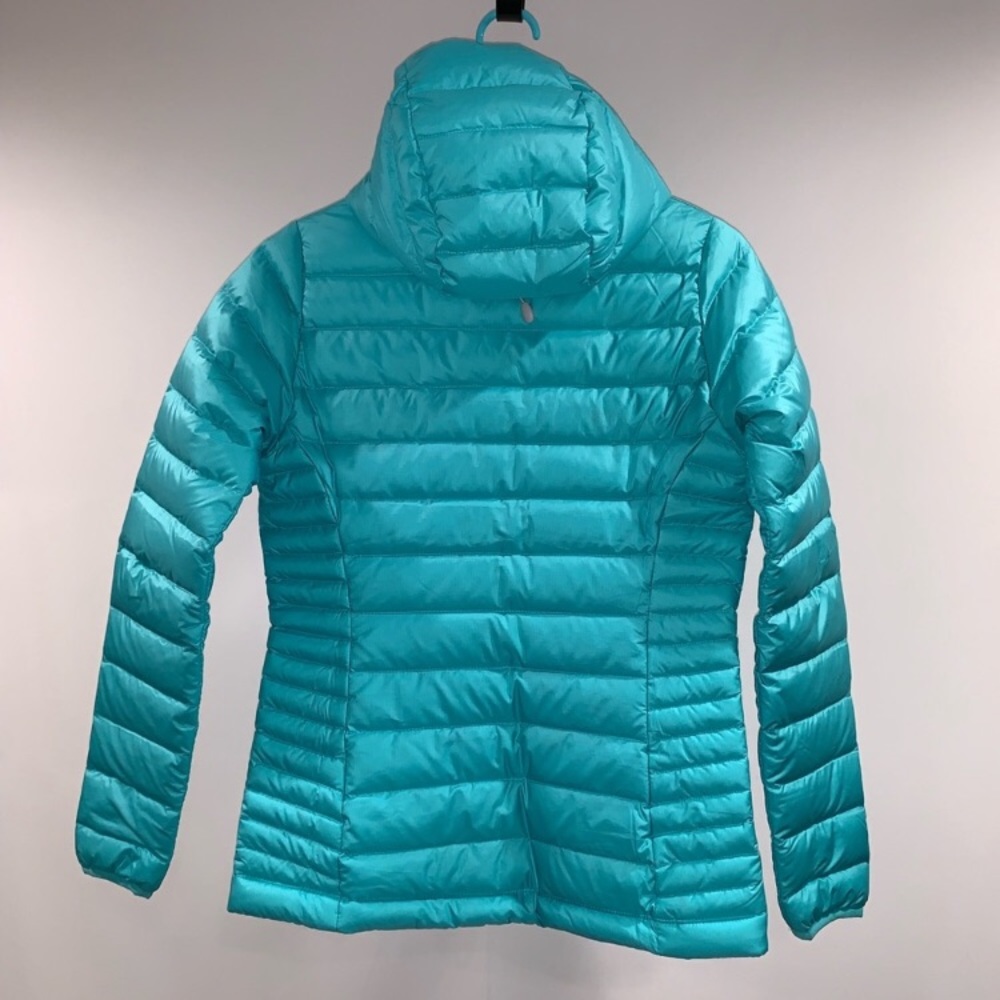 Patagonia womens down Sweater Hoody - Picture 4 of 4